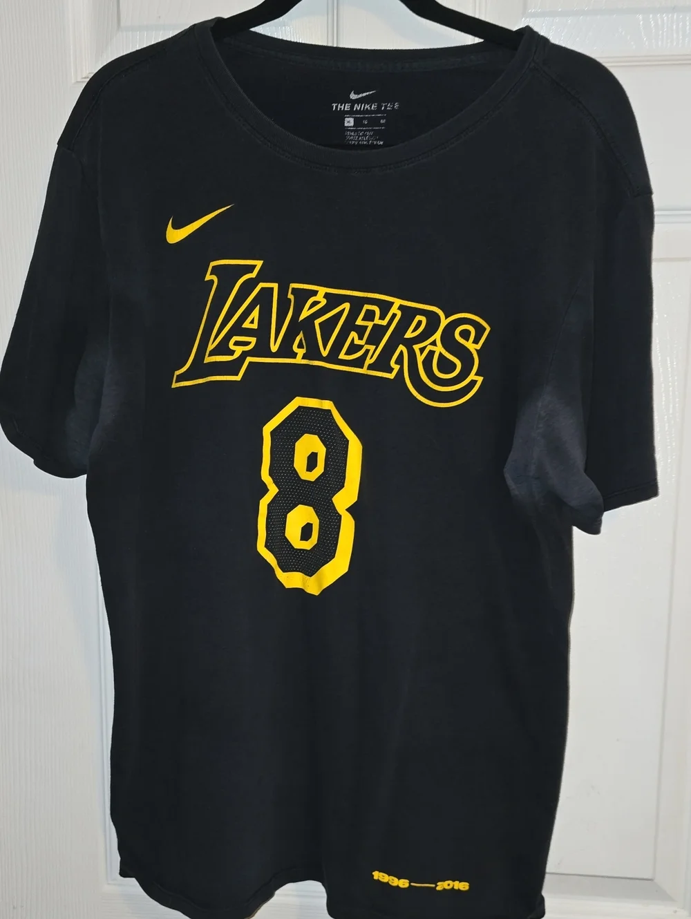 Nike Black & Yellow‎ Lakers #8 T-Shirt